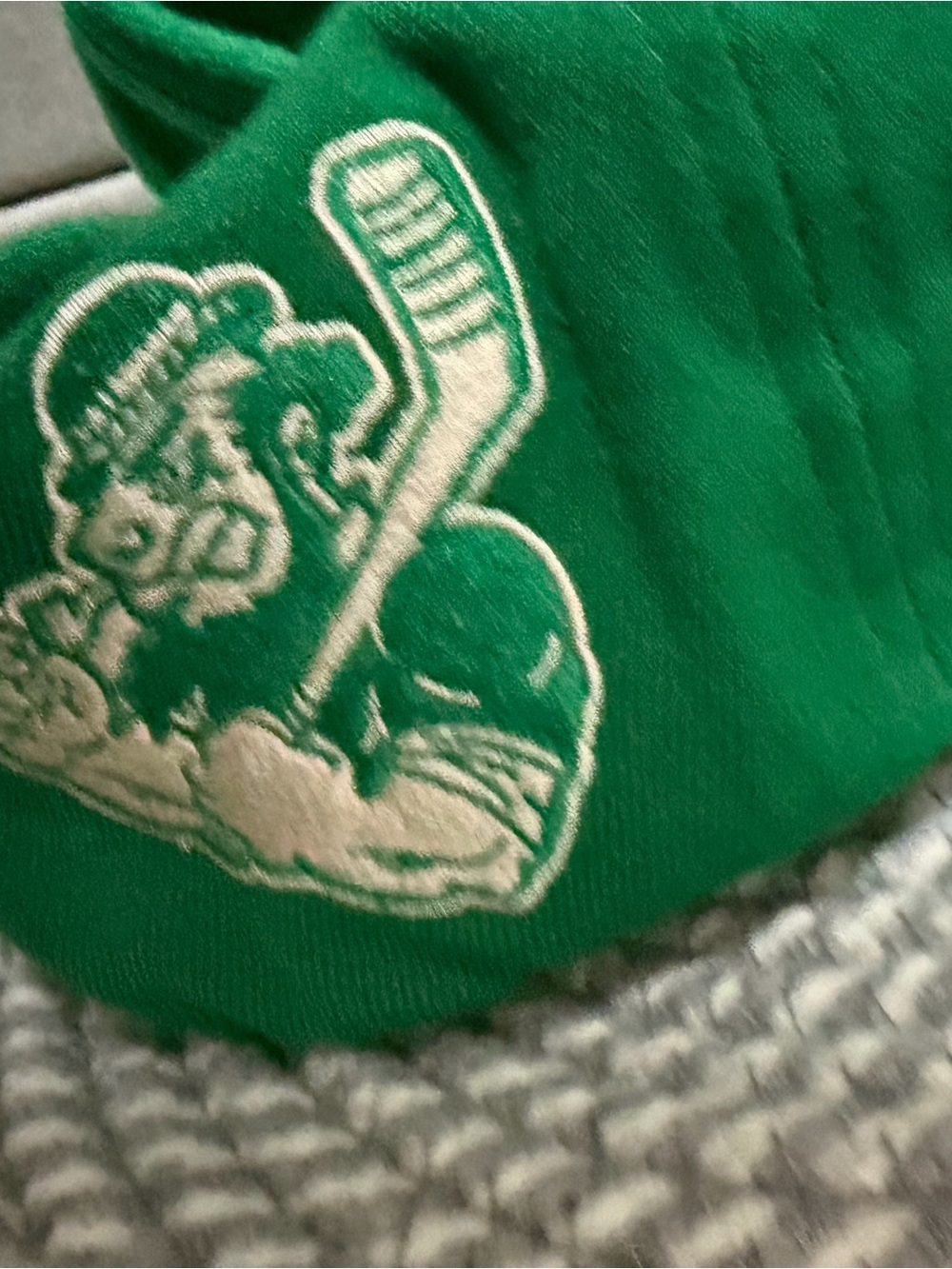 Detroit Red Wings Green Hockey Hat - Picture 4 of 7